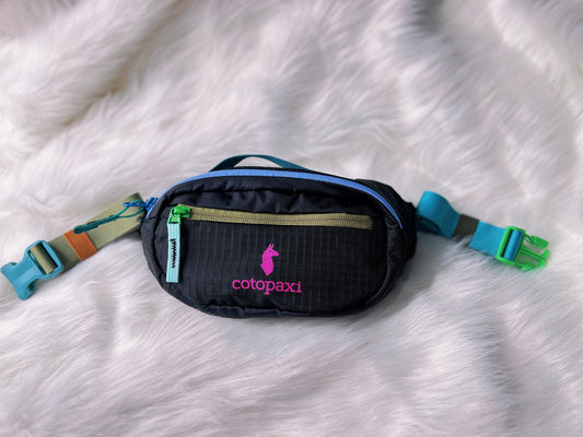 Cotopaxi 1.5L waist bag dark-one of a kind