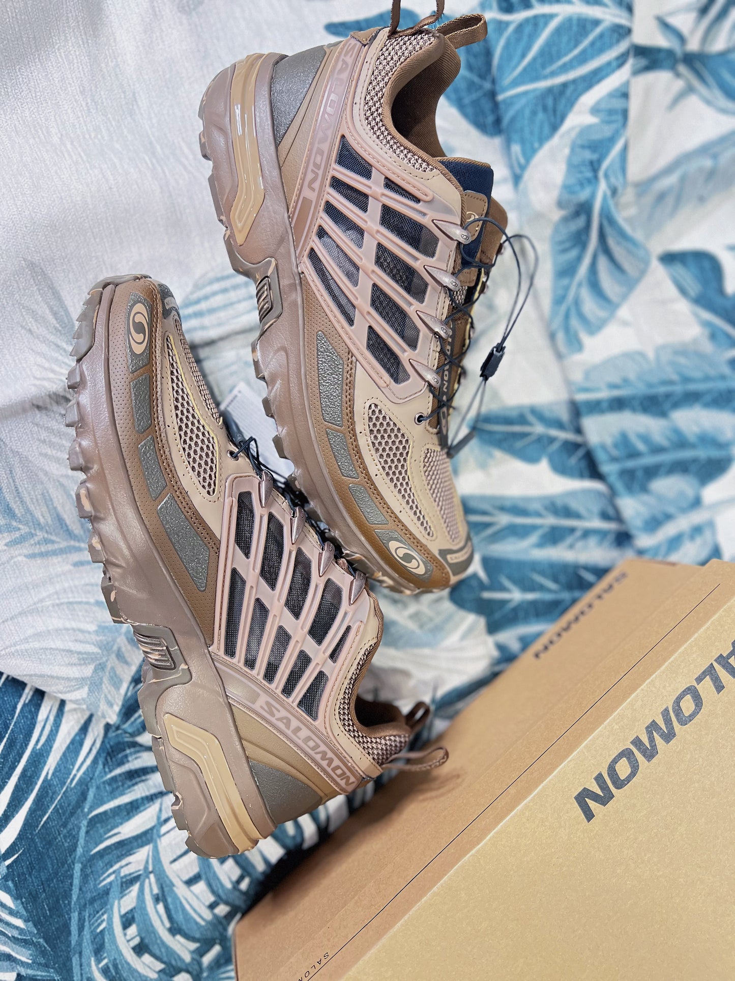 Salomon ACS Pro Advanced Hiking Shoes - Brown